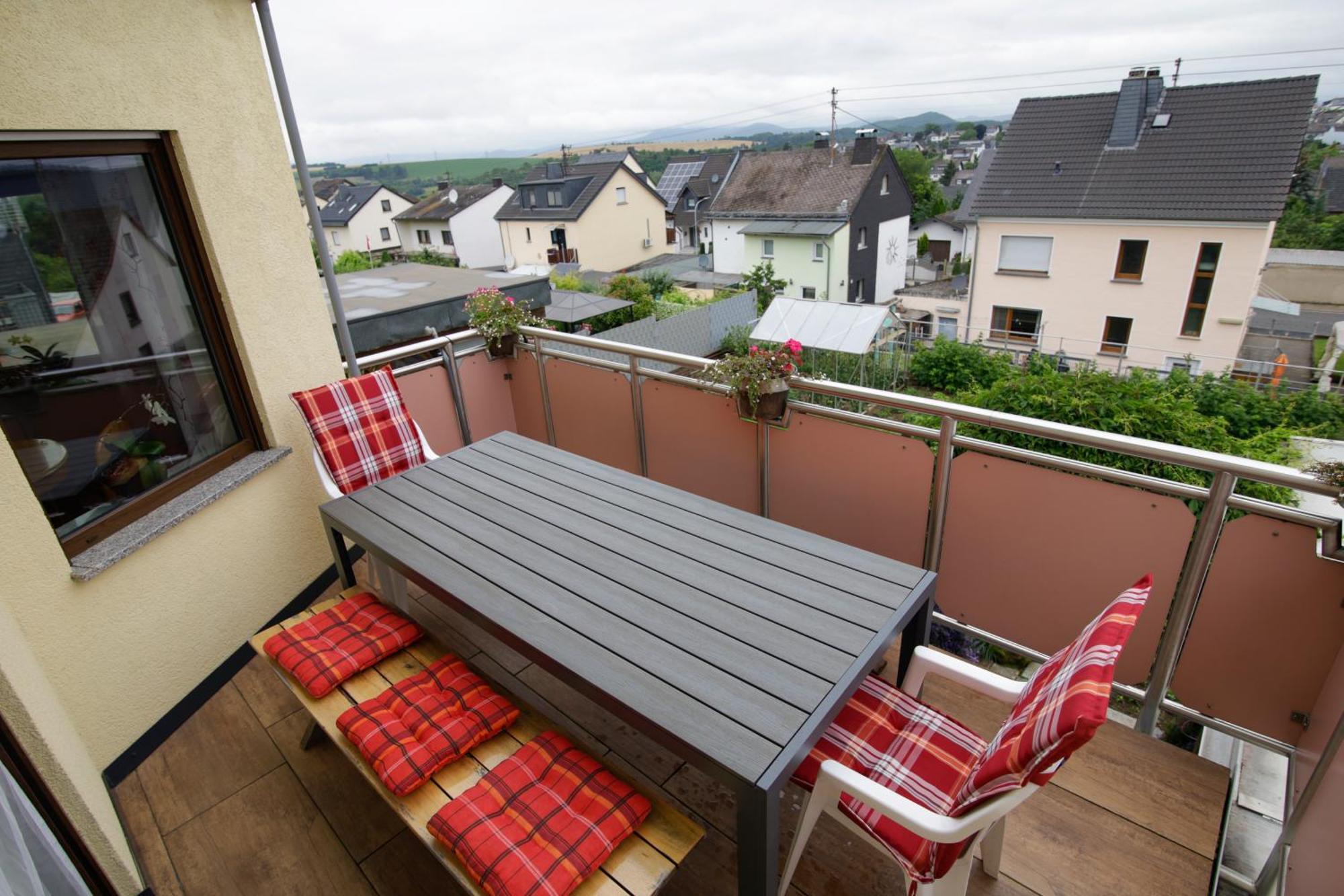 Haus Helene Apartamento Ochtendung Exterior foto