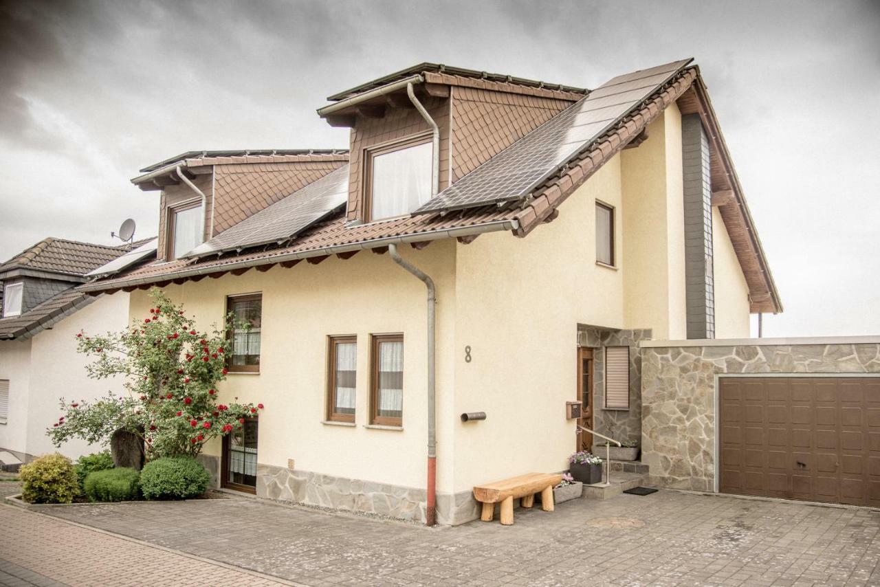 Haus Helene Apartamento Ochtendung Exterior foto